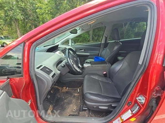 2013 Toyota Prius v Five – miniatura 6