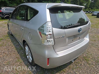 2013 Toyota Prius v Five – miniatura 2