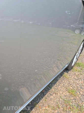 2013 Toyota Prius v Five – miniatura 25