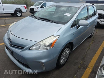 2013 Toyota Prius v Three