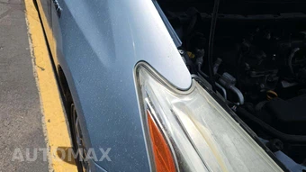 2013 Toyota Prius v Three – miniatura 26