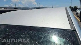 2013 Toyota Prius v Three – miniatura 37