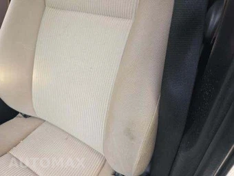 2013 Toyota RAV4 LE – miniatura 22
