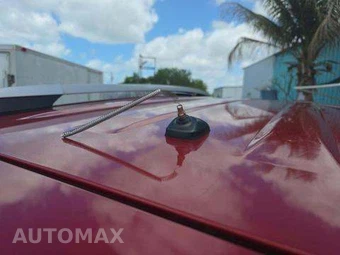 2013 Toyota RAV4 LE – miniatura 29