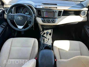 2013 Toyota RAV4 LE – miniatura 10