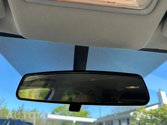 2013 Toyota RAV4 LE – miniatura 26