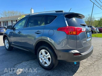 2013 Toyota RAV4 LE – miniatura 4