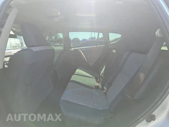 2013 Toyota RAV4 LE - miniatura 13