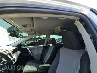 2013 Toyota RAV4 LE - miniatura 17