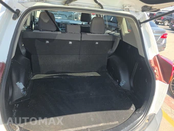 2013 Toyota RAV4 LE – miniatura 16