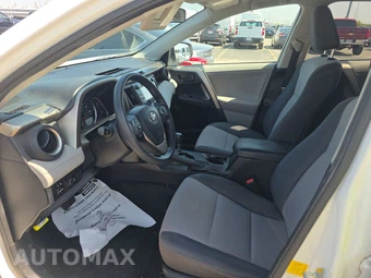 2013 Toyota RAV4 LE – miniatura 7