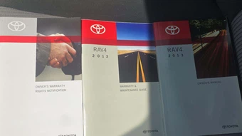 2013 Toyota RAV4 LE – miniatura 21