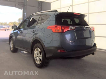 2013 Toyota RAV4 LE – miniatura 6