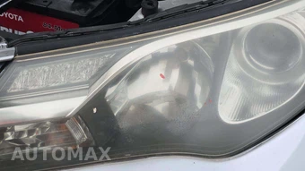 2013 Toyota RAV4 LE – miniatura 25
