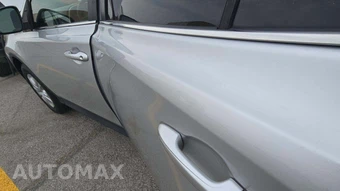 2013 Toyota RAV4 LE – miniatura 38