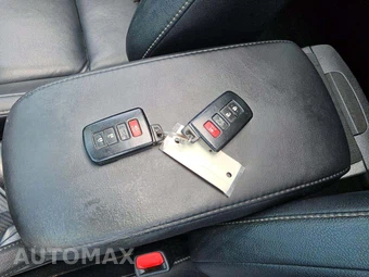 2013 Toyota RAV4 Limited – miniatura 8