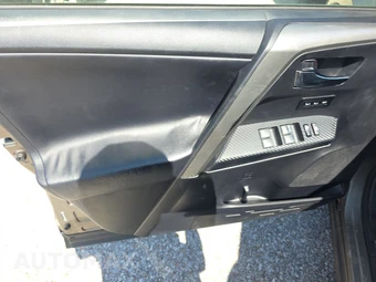 2013 Toyota RAV4 Limited – miniatura 9