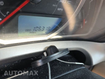 2013 Toyota RAV4 XLE – miniatura 12