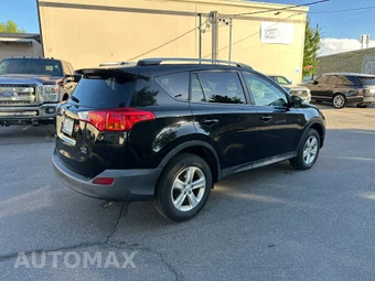 2013 Toyota RAV4 XLE - miniatura 6