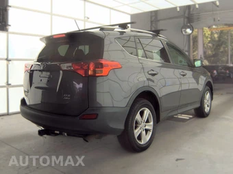 2013 Toyota RAV4 XLE – miniatura 4