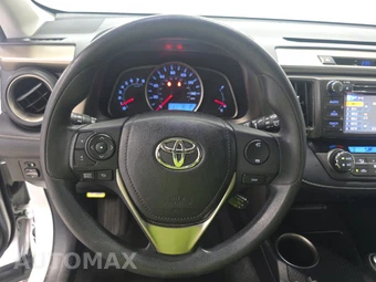 2013 Toyota RAV4 XLE – miniatura 10
