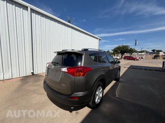 2013 Toyota RAV4 XLE - miniatura 13