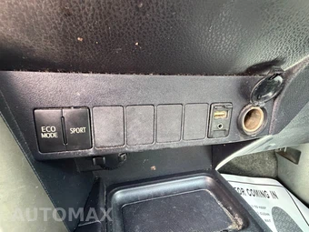 2013 Toyota RAV4 XLE - miniatura 26