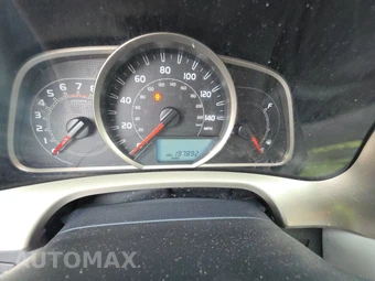 2013 Toyota RAV4 XLE – miniatura 12