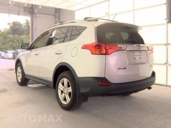 2013 Toyota RAV4 XLE – miniatura 6