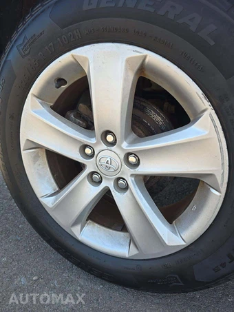 2013 Toyota RAV4 XLE – miniatura 23