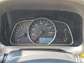 2013 Toyota RAV4 XLE – miniatura 8