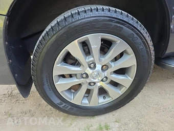 2013 Toyota Sequoia Limited – miniatura 10