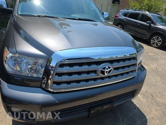 2013 Toyota Sequoia Limited – miniatura 2