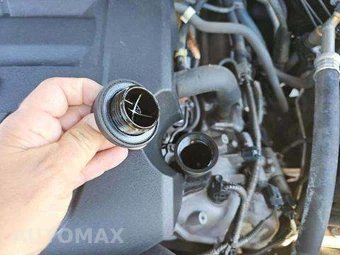2013 Toyota Sequoia Limited – miniatura 25