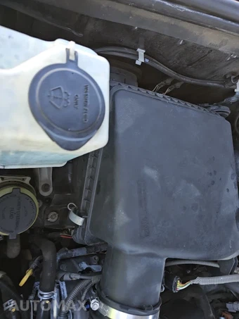 2013 Toyota Sequoia Limited – miniatura 26