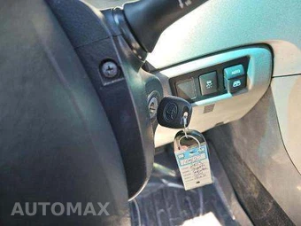2013 Toyota Sequoia Limited – miniatura 8