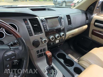 2013 Toyota Sequoia Platinum – miniatura 7
