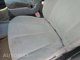 2013 Toyota Sienna L 7-Passenger 119.3" WB – miniatura 22