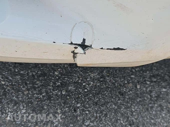 2013 Toyota Sienna L 7-Passenger 119.3" WB – miniatura 24