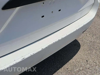 2013 Toyota Sienna L 7-Passenger 119.3" WB – miniatura 26