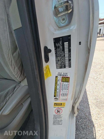 2013 Toyota Sienna L 7-Passenger 119.3" WB – miniatura 5