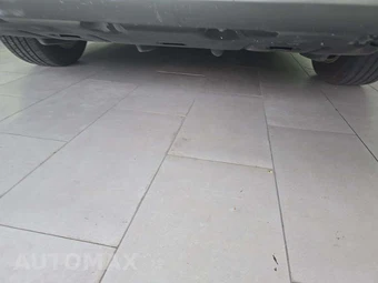 2013 Toyota Sienna L 7-Passenger 119.3" WB - miniatura 16