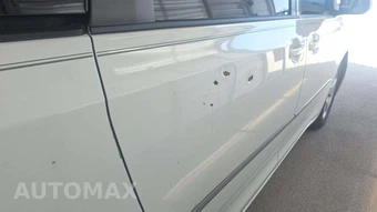 2013 Toyota Sienna LE 8-Passenger 119.3" WB - miniatura 27