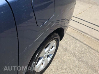 2013 Toyota Sienna LE 8-Passenger 119.3" WB - miniatura 27