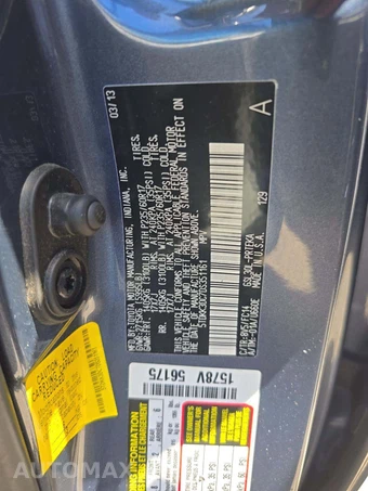 2013 Toyota Sienna LE 8-Passenger 119.3" WB - miniatura 5