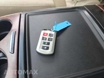 2013 Toyota Sienna Limited 7-Passenger 119.3" WB - miniatura 8