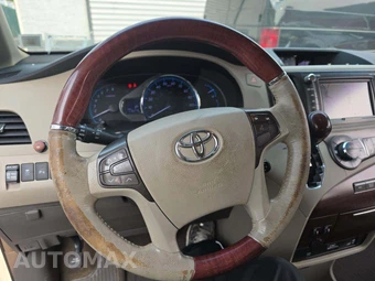 2013 Toyota Sienna Limited 7-Passenger 119.3" WB - miniatura 22