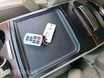 2013 Toyota Sienna Limited 7-Passenger 119.3" WB - miniatura 8