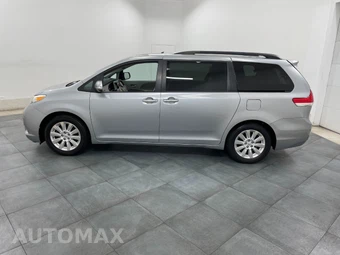 2013 Toyota Sienna Limited 7-Passenger 119.3" WB - miniatura 20