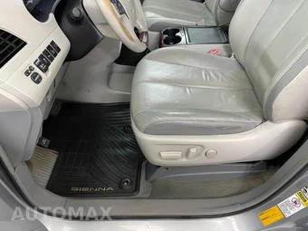 2013 Toyota Sienna Limited 7-Passenger 119.3" WB - miniatura 25